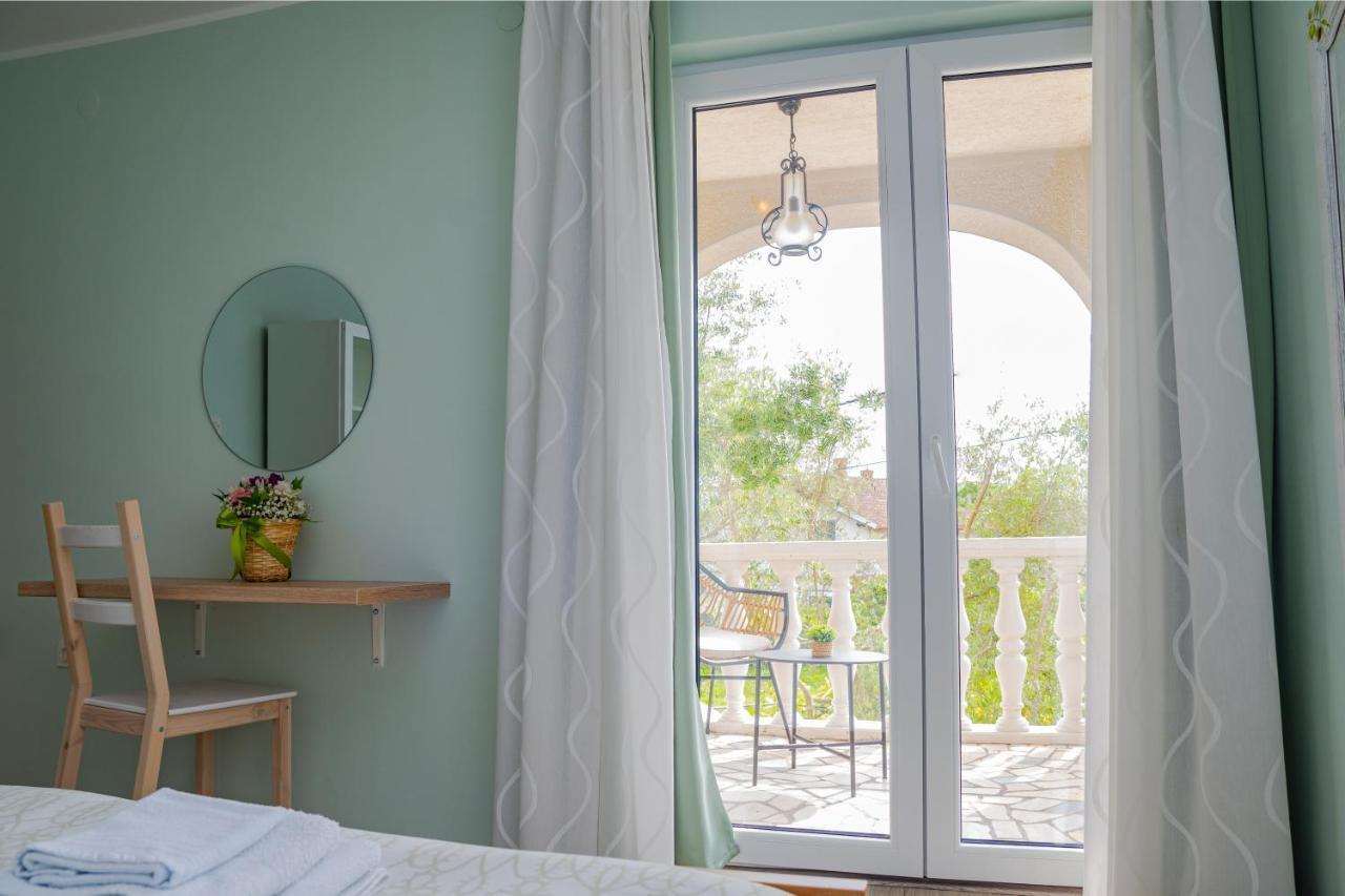 Apartman Doris Milohnici Zewnętrze zdjęcie