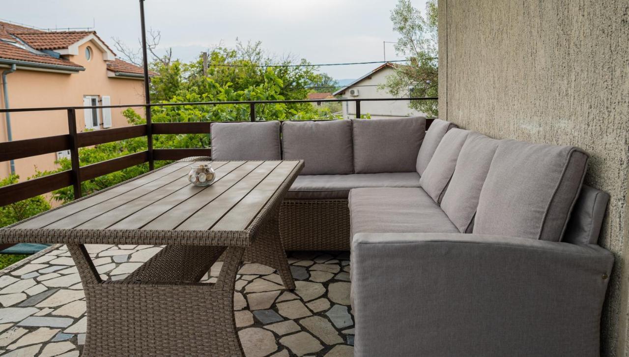 Apartman Doris Milohnici Zewnętrze zdjęcie